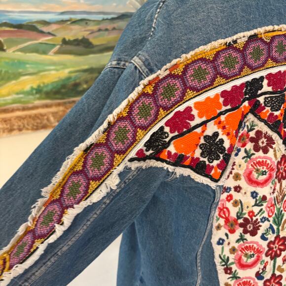 Zara Trafaluc Embroidered Oversized Boho Festival DenimJacket Medium - Picture 5 of 15